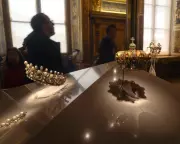 France's Crown Jewels Return: Louvre Hosts Historic 'No Kings Day' Celebrating Democracy