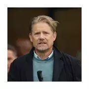 Man Utd Star Reveals Schmeichel's Transfer Warning That Made Him Question £18m Move