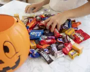 Trick or Treat Shock: Halloween Candy Prices Soar Amid Trump Tariffs and Climate Woes