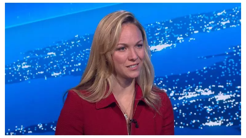 AI Actress Tilly Norwood Sparks Hollywood Debate on Job Creation