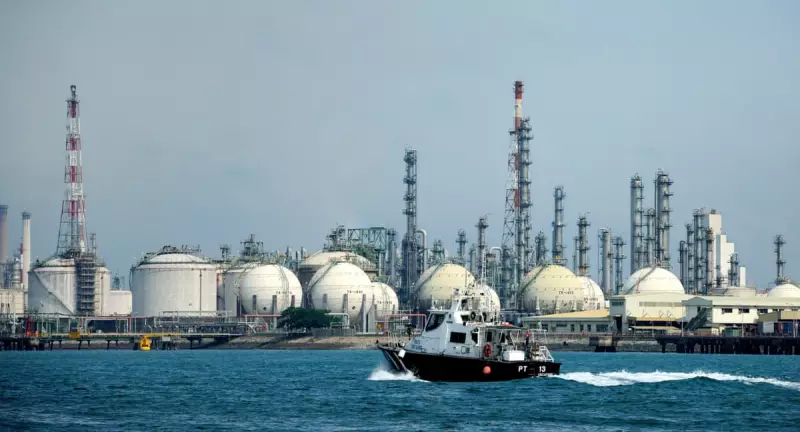 Australia Imports 3M Tonnes of Russian Oil Via Singapore Loophole