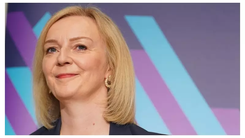 BBC Leadership Crisis: Right-Wing Politicians Cheer Downfall