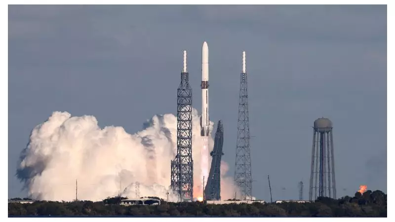 Blue Origin Lands Mars Rocket Booster in Historic First