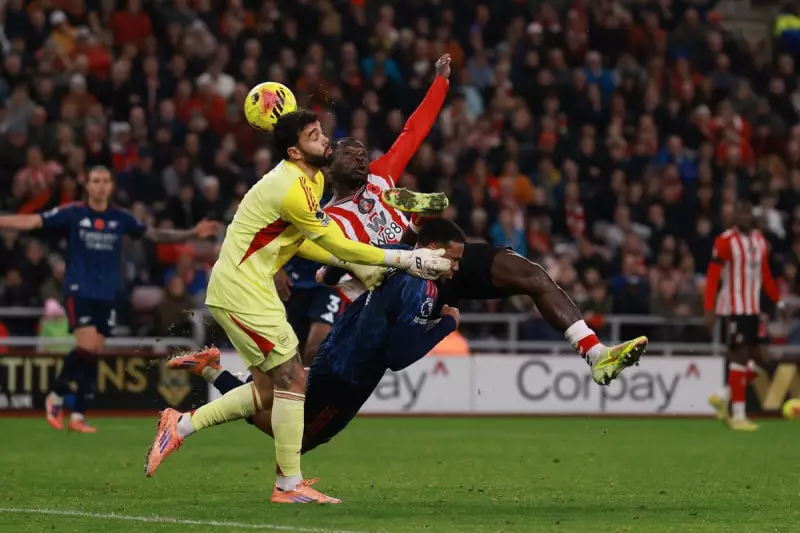Brobbey's Last-Gasp Strike Denies Arsenal Victory at Sunderland
