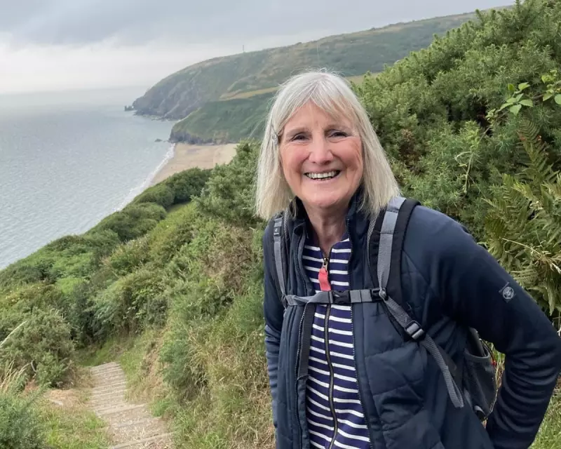 Chris Robertson MBE: A Life Dedicated to Teacher Education