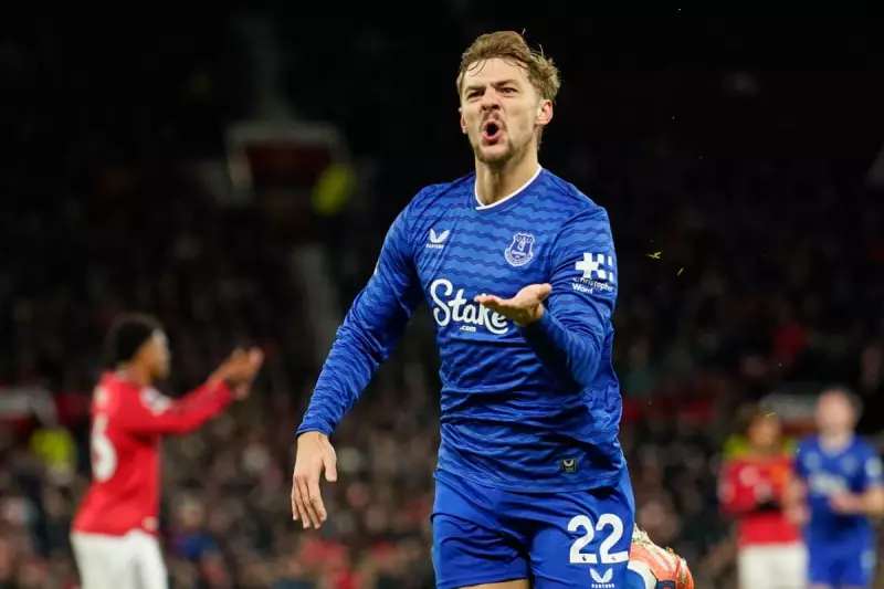 Everton Defeat Man Utd 1-0 Despite Bizarre Gueye Red Card