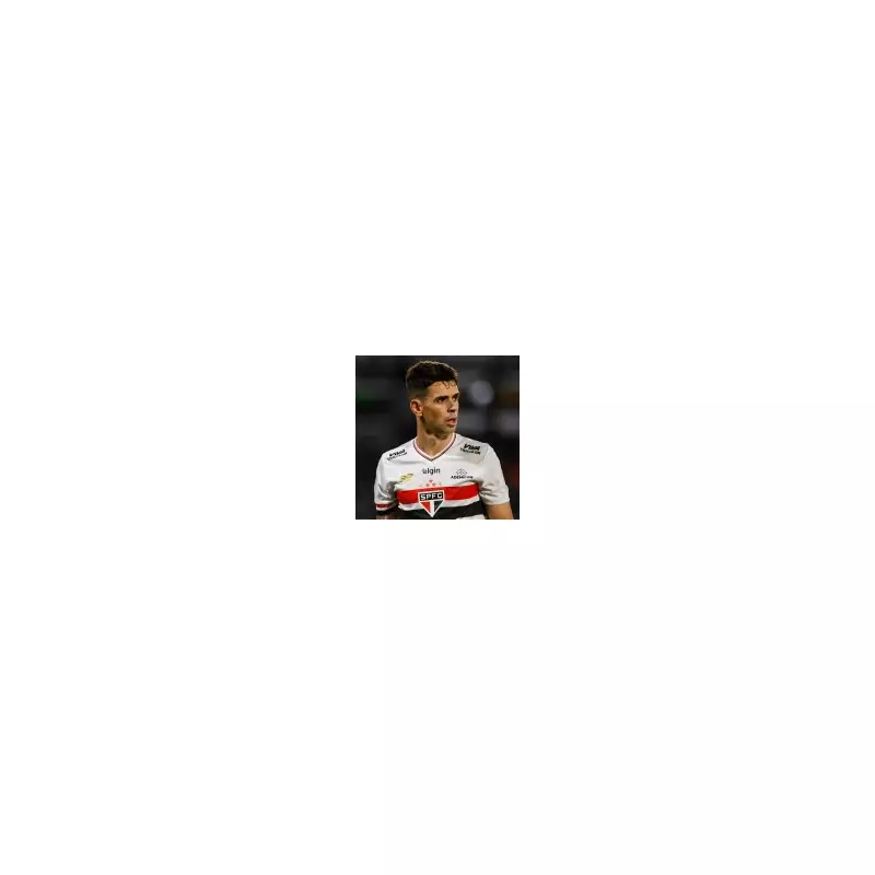 Former Chelsea Star Oscar Hospitalised After Training Collapse