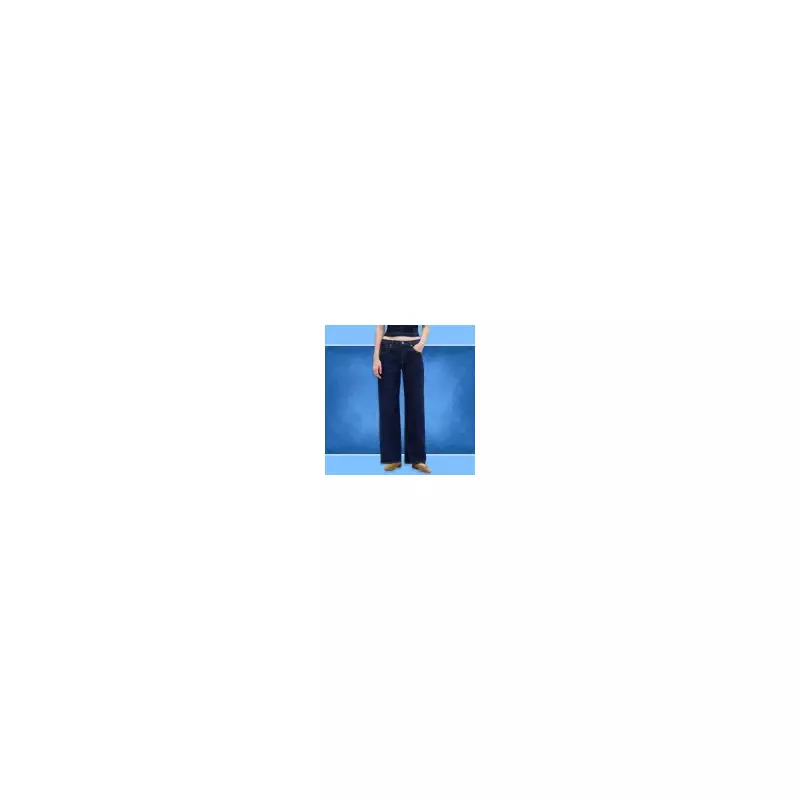 Hailey Bieber's £50 Gap Jeans Are The High-Street's Hottest '90s Find