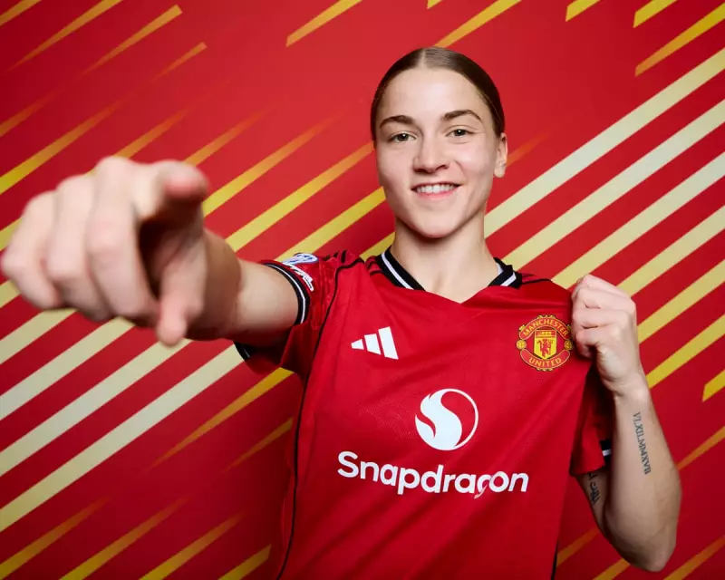 Jess Park Awakens Man Utd as WSL Manchester Derby Takes Centre Stage
