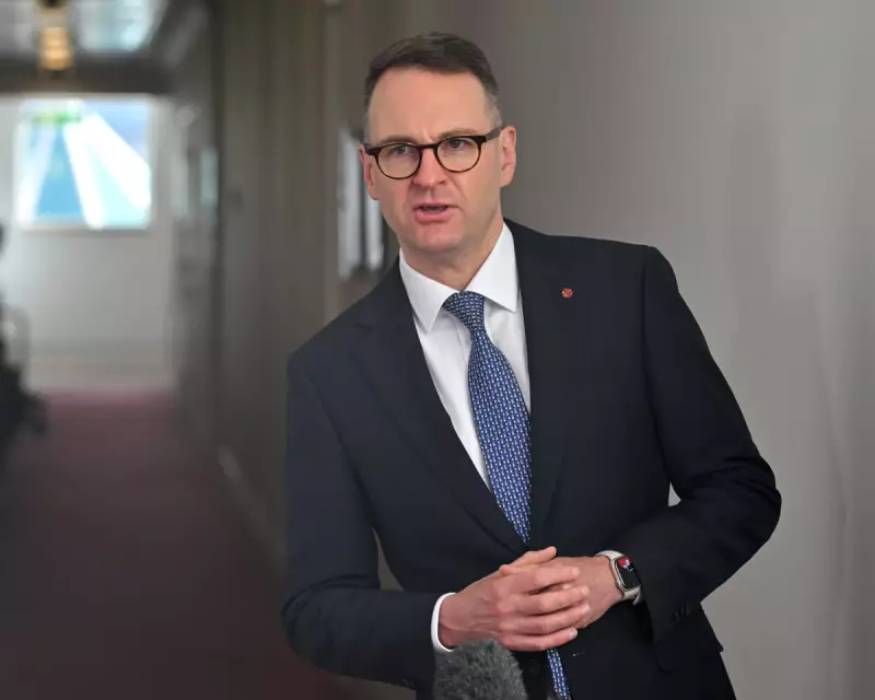 Liberal Senator's 'Fatwa' Warning as Coalition Climate Policy Splits