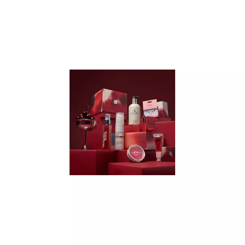 LookFantastic's £50 Christmas Beauty Box Saves £120 on Premium Brands