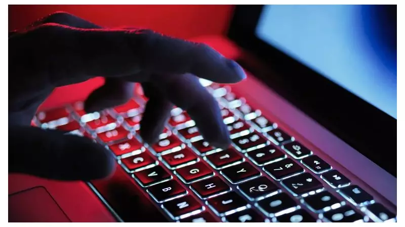 Met Police Officer Dismissed for Writing Misogynistic Erotic Stories