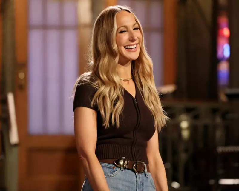 Nikki Glaser Makes SNL History as Rare Female Stand-Up Host