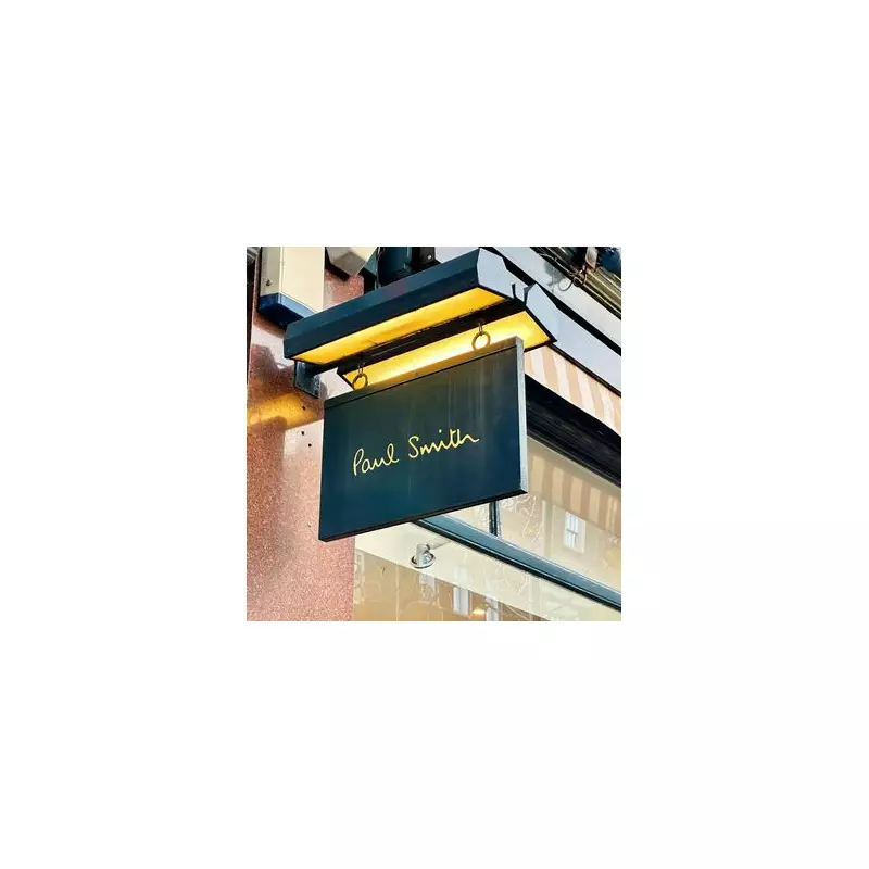 Paul Smith Scarf Slashed to £41 in Black Friday Sale