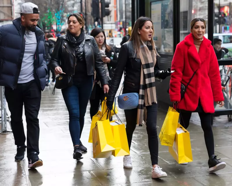 Pavement Vigilante Backlash: Why Walking Etiquette Debate Divides UK