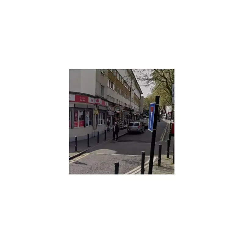 Police Incident Closes Major Islington Road: Essex Road Sealed Off Amid Emergency Response