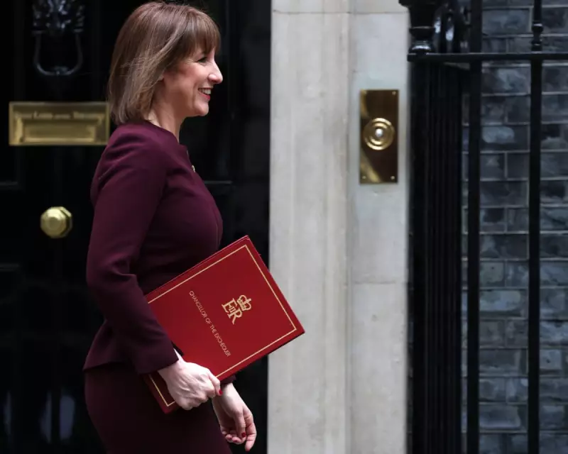 Rachel Reeves' 5% VAT Cut on Energy Bills Will Backfire, Experts Warn