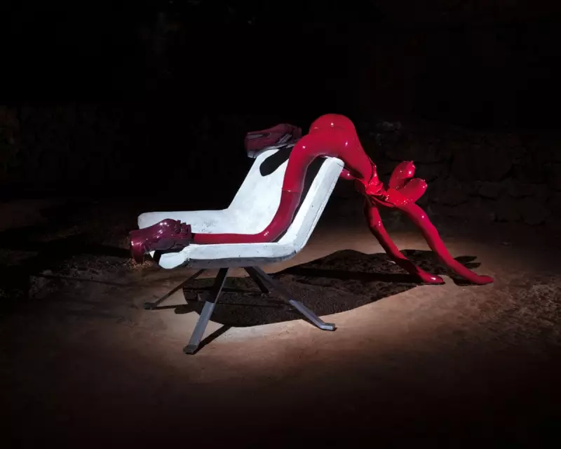 Sarah Lucas and Maggi Hambling: A Tale of Two Artists in London Show