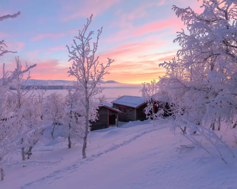 Scandinavian Winter Secrets: How to Thrive in the Cold Months