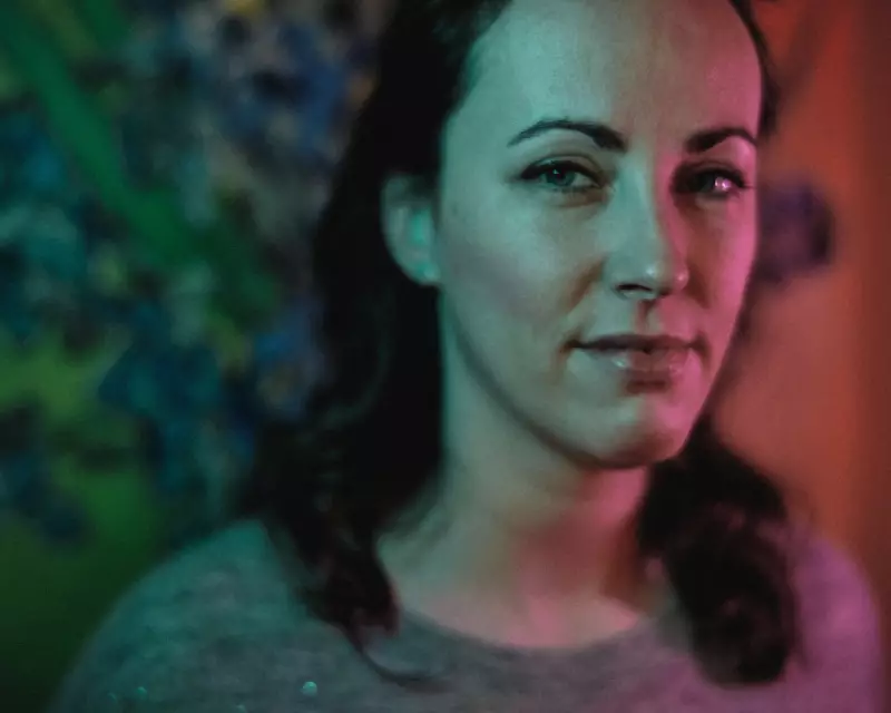 The Dinner Party Review: Viola van de Sandt's Formidable Debut Thrills