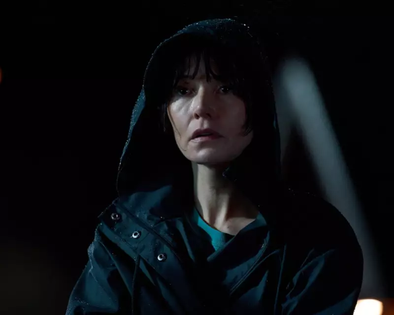 Tonight's TV: Summerwater Thriller & Football's Greatest Con