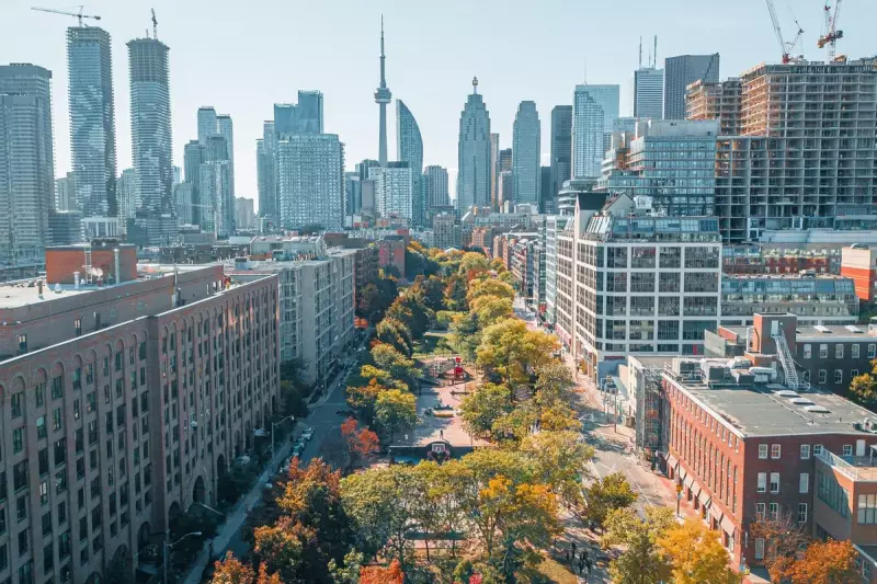 Toronto's Diverse Delights: A British Traveller's Guide to the 6ix