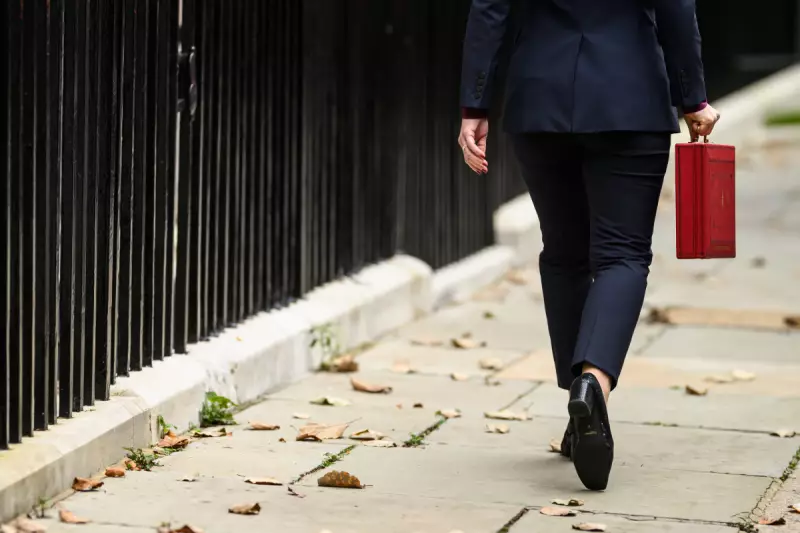 UK Economy Slows to 0.2% Growth Amid Budget Tax Speculation