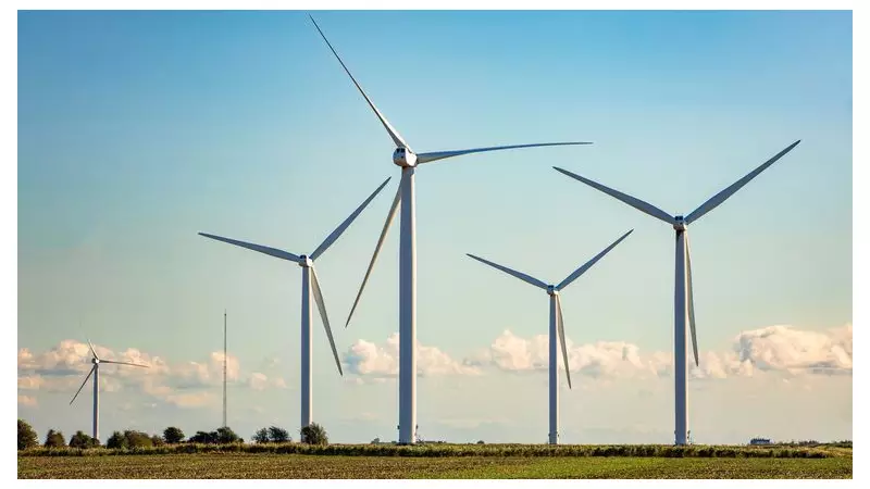 UK Sets New Wind Power Record, Paving Way for Zero-Carbon Grid