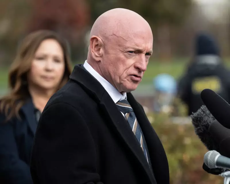 US Senator Kelly Condemns Trump's 'Seditious' Death Threats Against Democrats