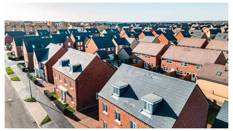 Your Neighbour's Poor Insulation Could Be Costing You Hundreds on Energy Bills