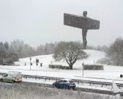 Amber Snow Warning Hits North-East England, Risking Blizzards