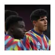 Arteta's Tactical Masterstroke: Hincapie's Full Debut in North London Derby