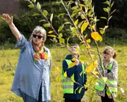 Artists Wage War on Climate Crisis: Apple Trees Sprout from Newton's Head in Provocative London Sculpture