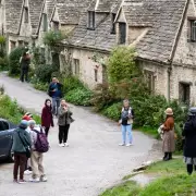 Bibury Imposes New Travel Bans After Tourist Overwhelm