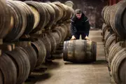 Cask Whisky: The 'Liquid Safeguard' for UK Investors in 2025