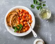 Celebrity Chefs Declare Bean Revolution: Bang In Some Beans To Transform British Diets