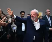 COP30 Chaos: Lula's Climate Stance Amidst Journalist Stampede