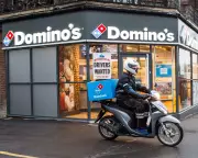 Domino's CEO Exits After Pivoting to Chicken Amid 'Peak Pizza' Claims