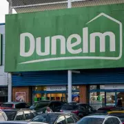 Dunelm's White Berry & Eucalyptus Garland: The £8 Christmas Decoration Taking Homes By Storm