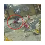 Edinburgh bar's £900 Nutcracker statue stolen by e-bike 'grinch'