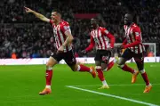 Everton's Premier League Nightmare Deepens as Sunderland Claim Dramatic Victory