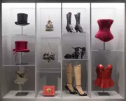 Fashion & Psychoanalysis: 100 Looks Reveal Hidden Desires