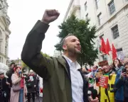 Greens Threaten Labour's Poll Dominance as Polanski Rises