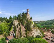 Italy's Hidden Gems: 10 Undiscovered Treasures Beyond Tourist Trails