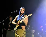 Joy Crookes Warns of 'Dark Times' as Far-Right Politics Surge in UK