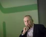 Larry Summers Faces Bipartisan Scrutiny Over Epstein Ties