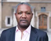 Legal Experts Sound Alarm Over Tory MP's 'Dangerous' Deportation Ultimatum