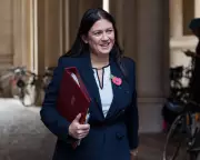 Lisa Nandy apologises to Keir Starmer over regulator appointment breach