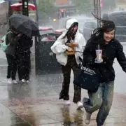 London's 24-Hour Rain Warning: Flooding and Travel Chaos Forecast