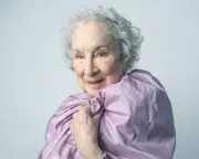 Margaret Atwood Unveils Her Life Story: 'The Book of Lives' - A Masterpiece of Memoir Writing